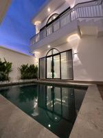 Villa Carik by Globalstay - Kerobokan x Seminyak x Canggu - B&B Kerobokan