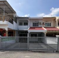PD 14Pax 4BR Double Storey House Lukut - Chambres d’hôtes