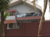 B&B Accra - Calm Hillside Swimming Pool Villa Apartment - Bed and Breakfast Accra