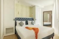 Studio with Partial Sea View