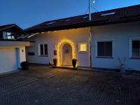 Gemütliches Garten-Apartment mit Bergblick - Bed and Breakfast