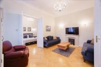 Retro Vibes near Piata Unirii - B&B Oradea