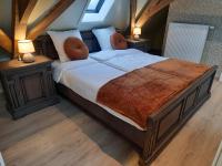 King Room with Garden View