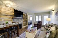 Gatlinburg Condo with Smoky Mtn Views Walk to Dwtn! - B&B