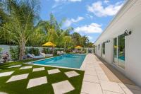 Serenity at Bay Palms - B&B Holmes Beach