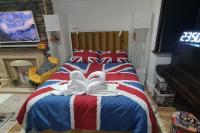 B&B London - luxury & comfy city break studio - Bed and Breakfast London