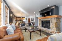 Town Pointe A105 - B&B