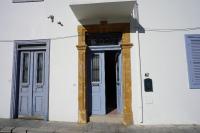 Two Bedroom Apartment w/ Balcony - Ferienwohnung