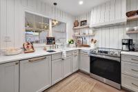 The Tremain - Steps to Downtown w King Bed - Ferienwohnung Mount Dora