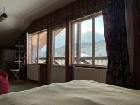 Camera Deluxe (2 Adulti + 1 Bambino)