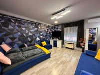 B&B Debrecen - Kitty Downtown Apartman - Bed and Breakfast Debrecen