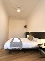 Camera Matrimoniale con Bagno in Comune