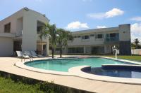 Mansão c Piscina Privativa e Jacuzzi-6 suites 082M - B&B
