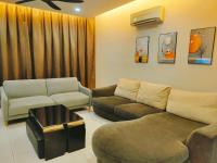 B&B Johor Bahru - JB Tebrau Staycation City Walk Within 6 mins to Ikea Toppen & AEON Mall - Bed and Breakfast Johor Bahru