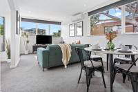 Charnwood 2BR: Homely Haven - B&B Melbourne