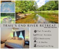 Trails End River Retreat - River Access - Pet Friendly - Hot Tub - Grill - Wifi - Fire Pit - Deck - Screen Porch - Family Friendly - Fishing - King Bed - Wood Stove - B&B Berkeley Springs