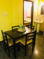 B&B Mysuru - Triple Loft hill view - Bed and Breakfast Mysuru