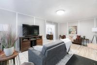 South Bend Serenity: Freshly Renovated 3BR 2mi ND - B&B South Bend