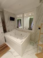 Babylon Luxury Suite & Apartments - B&B Napoli