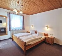 Doppelzimmer mit Balkon