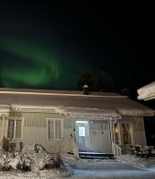 Cozy home near Santa - B&B