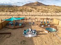 B&B Yucca Valley - Mountain View Home Hot Tub, Game Room & Fire Pit - Bed and Breakfast Yucca Valley