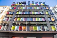Appartement neuf 2 chambres avec salle de sport - B&B