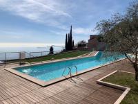 Deluxe Sky Terrasse Design Apartment 180°Lake View - B&B Maderno