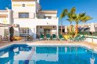 Villa Galé Sun - Luxury, 5bed with free wifi, AC, private pool, 5 min from the beach - Chambres d'hôtes Guia