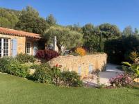 Magnifique Maison avec Jardin et Piscine Vue Mer - B&B Sanary-sur-Mer