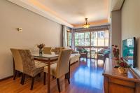 400 metros, Rua coberta Centro Villa Di Pietro 409 - B&B Gramado