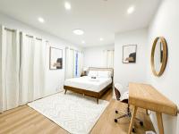 Beverly Hills-Neighboring 2-BR Home - DOH1 - B&B Los Angeles