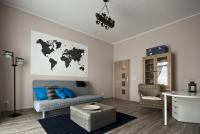 Deluxe One-Bedroom Apartment