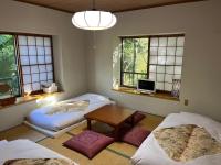 Japanese-Style Quadruple Room