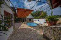 Traditional Stone House Perkovic - B&B Velika Čista