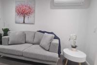 B&B Christchurch - Lovely Central City Apartment St Asaph Street 103 - Bed and Breakfast Christchurch