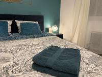 L'Escale Versaillaise by Vyvea - Bed and Breakfast Saint-Cyr-l'École