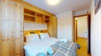 Apartamento con balcón