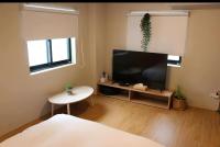 好趣旅店 How Chill Inn #風格設計民宿 #停車折抵 #可包棟 - Ferienwohnung Tainan