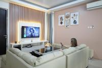 Villa Majesty Dago - Bed and Breakfast