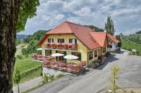 Farm Stay Jarc Vineyard - B&B Svečina