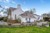 Mayeston Barn Holiday Home - Bed and Breakfast Pembroke Dock