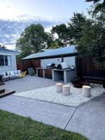 B&B Canberra - Inner City Boutique Home. Pet and Family Friendly! - Bed and Breakfast Canberra