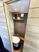 Ocean Breeze Tiny House - Ocean and Lake View - B&B Mallacoota