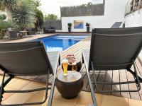 R64 Deluxe Villa Déjà Vu - B&B Calafell