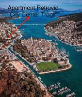 Apartman Petrovic CITY CENTER TROGIR - Bed and Breakfast Trogir
