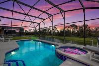 Lakefront 6BR Resort Pool Home Near Disney - B&B Kissimmee