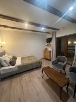 Doppelzimmer mit Balkon
