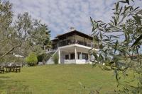 MaVitaPlace Olympus Olive Oasis House - B&B