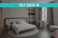 Sleek and New Studio, Monaco - B&B